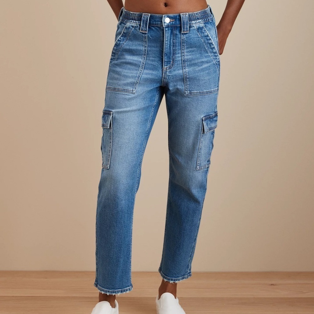American Eagle Y2K Cropped High Rise Ankle Cargo Jeans 6 Short Stretchy
